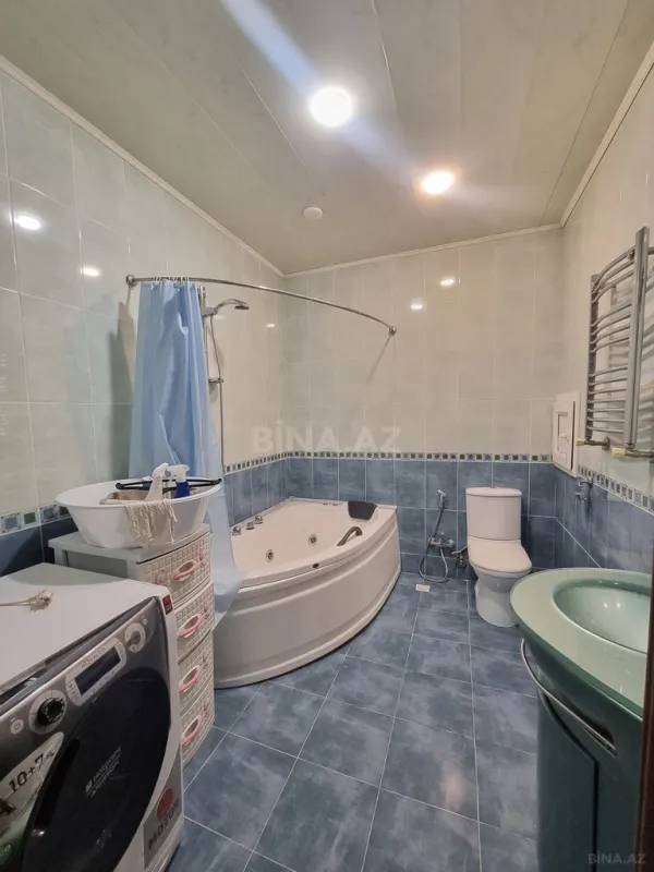 Satılır 2 otaqlı mənzil 92 m²