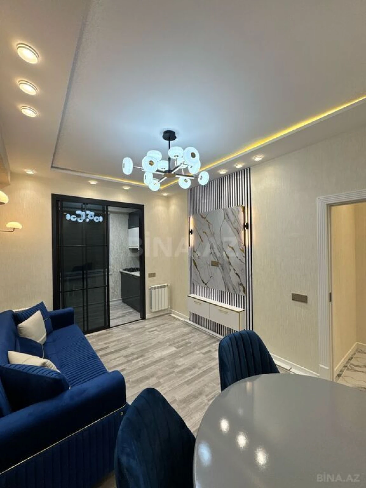 Satılır 2 otaqlı mənzil 60 m²