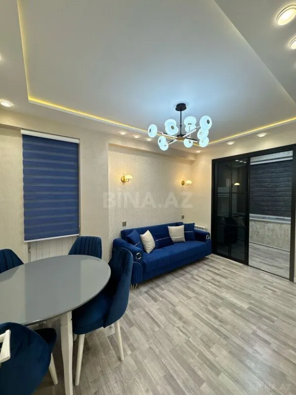 Satılır 2 otaqlı mənzil 60 m²