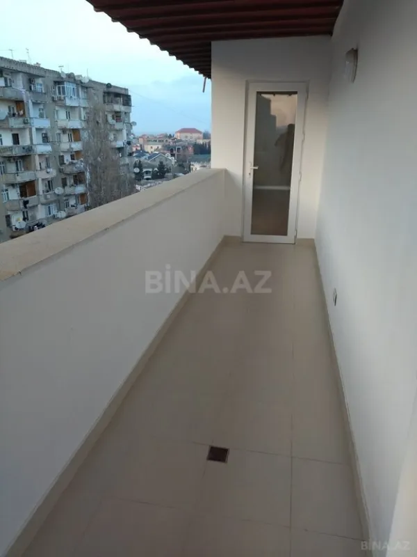 Satılır 4 otaqlı mənzil 185 m²