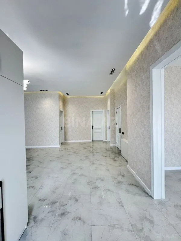 Satılır 4 otaqlı həyət evi 160 m²