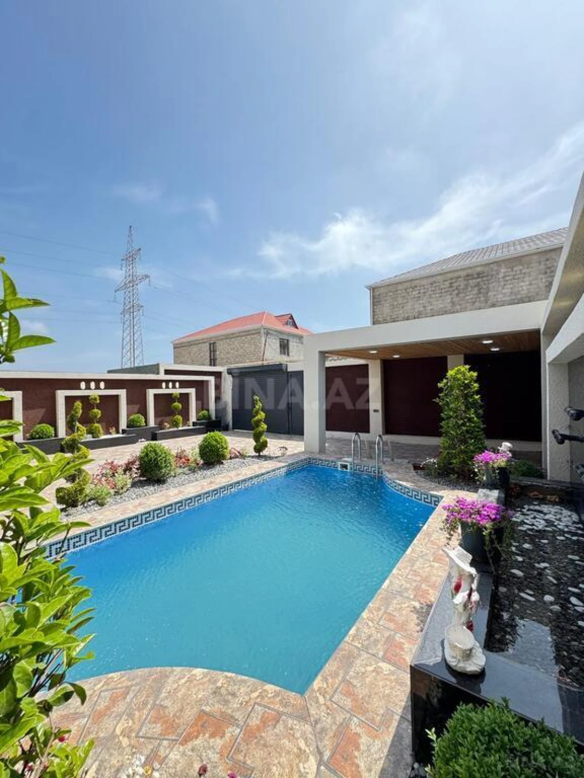 Satılır 4 otaqlı həyət evi 160 m²