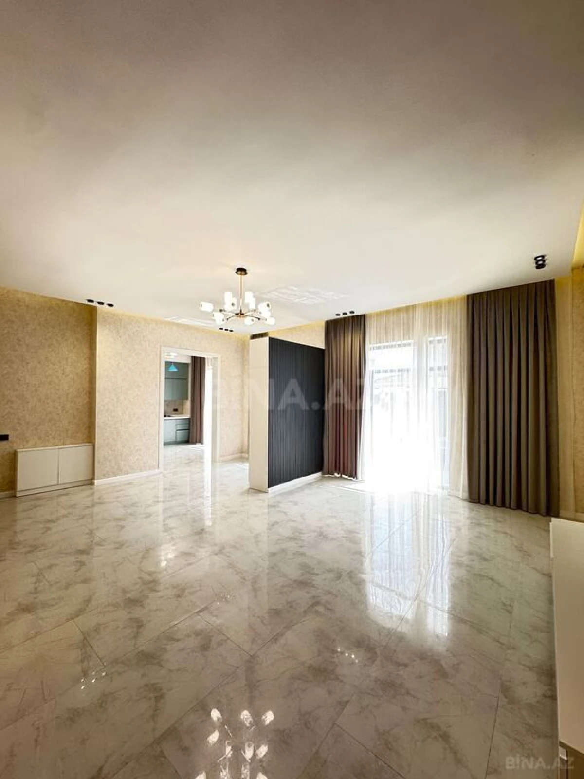 Satılır 4 otaqlı həyət evi 160 m²