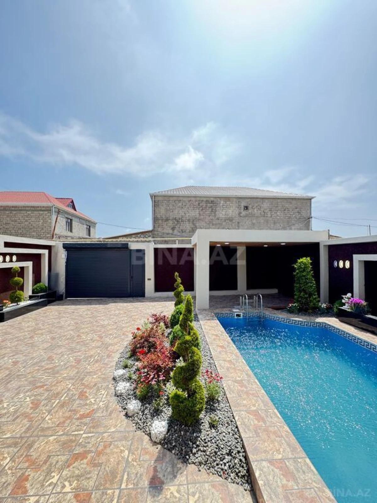 Satılır 4 otaqlı həyət evi 160 m²