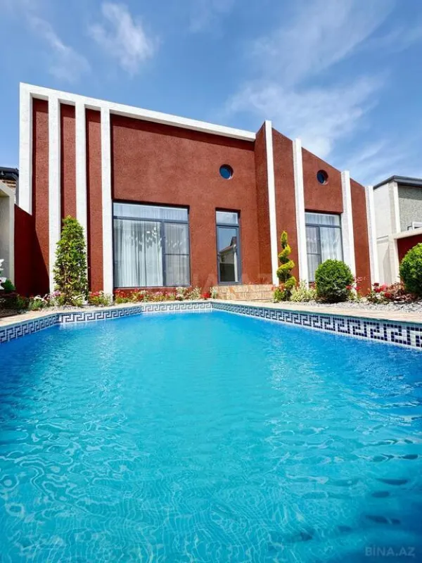 Satılır 4 otaqlı həyət evi 160 m²