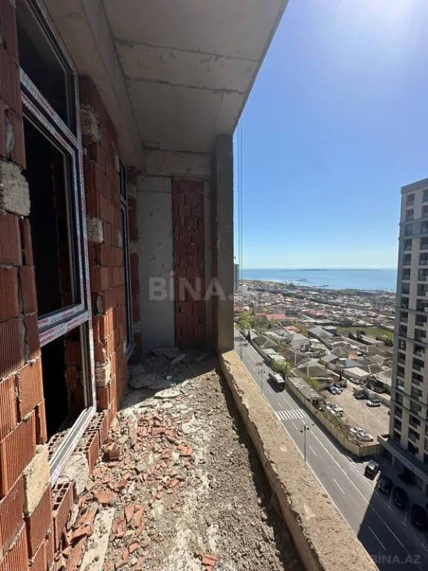 Satılır 2 otaqlı mənzil 88 m²