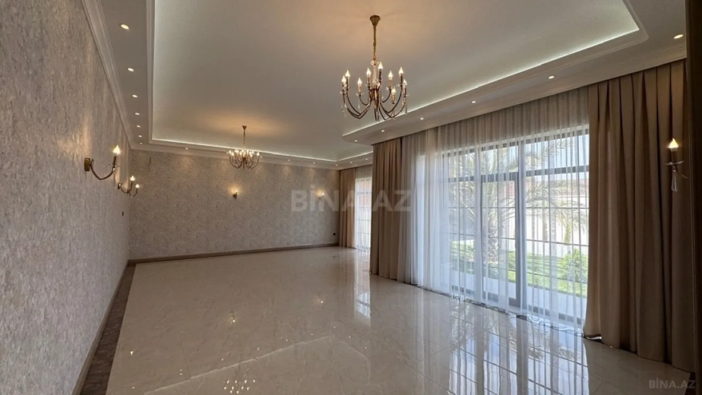 Satılır 6 otaqlı həyət evi 500 m²