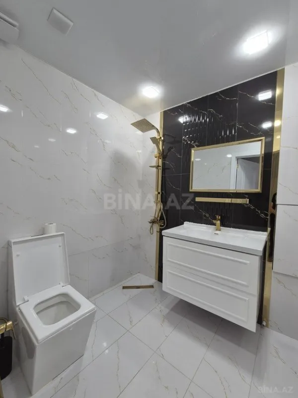 Satılır 3 otaqlı mənzil 112 m²