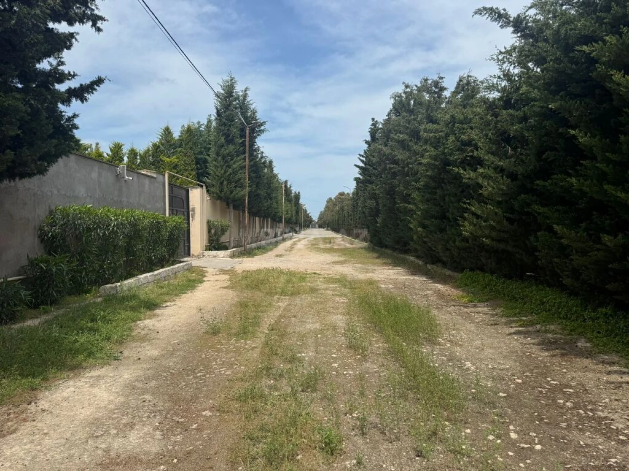 Satılır torpaq sahəsi 30 m²