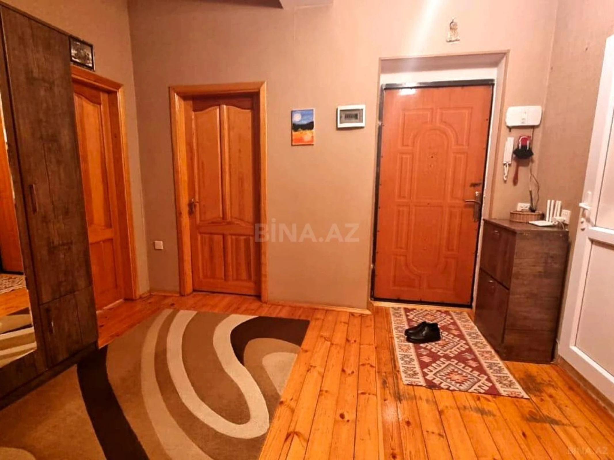 Satılır 3 otaqlı mənzil 86 m²