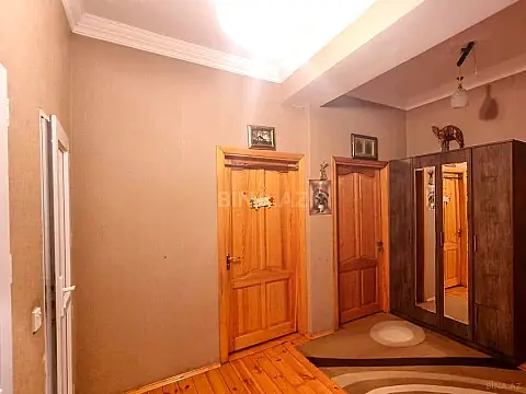 Satılır 3 otaqlı mənzil 86 m²