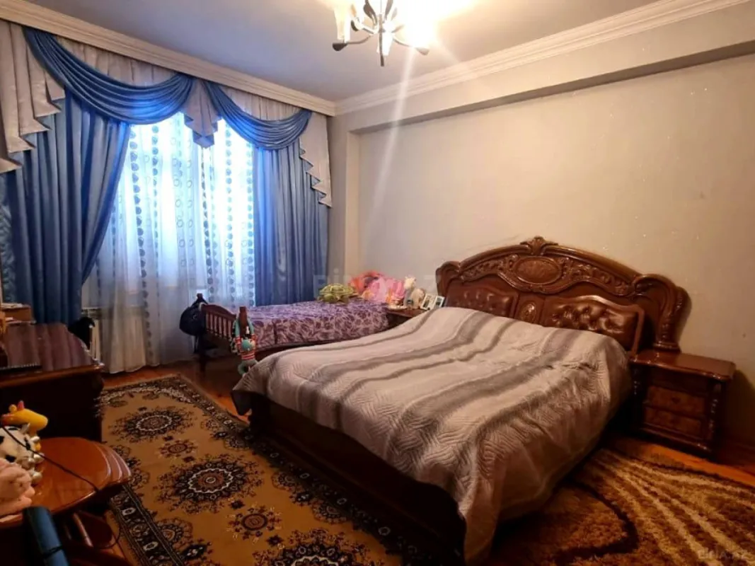 Satılır 3 otaqlı mənzil 86 m²