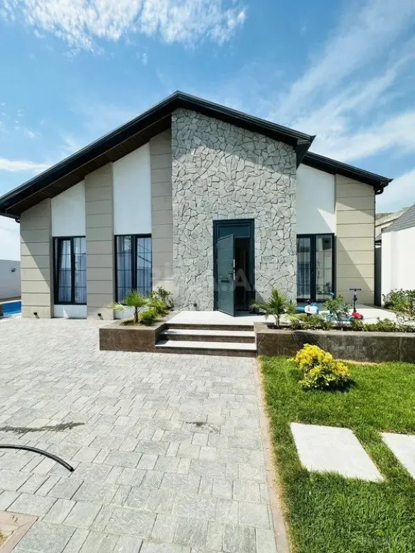 Kirayə verilir 4 otaqlı həyət evi 180 m²