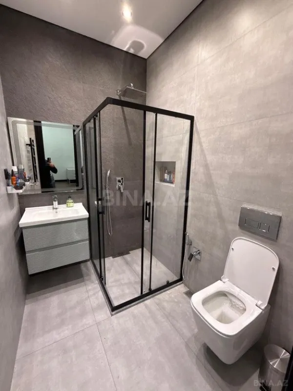 Kirayə verilir 5 otaqlı həyət evi 280 m²