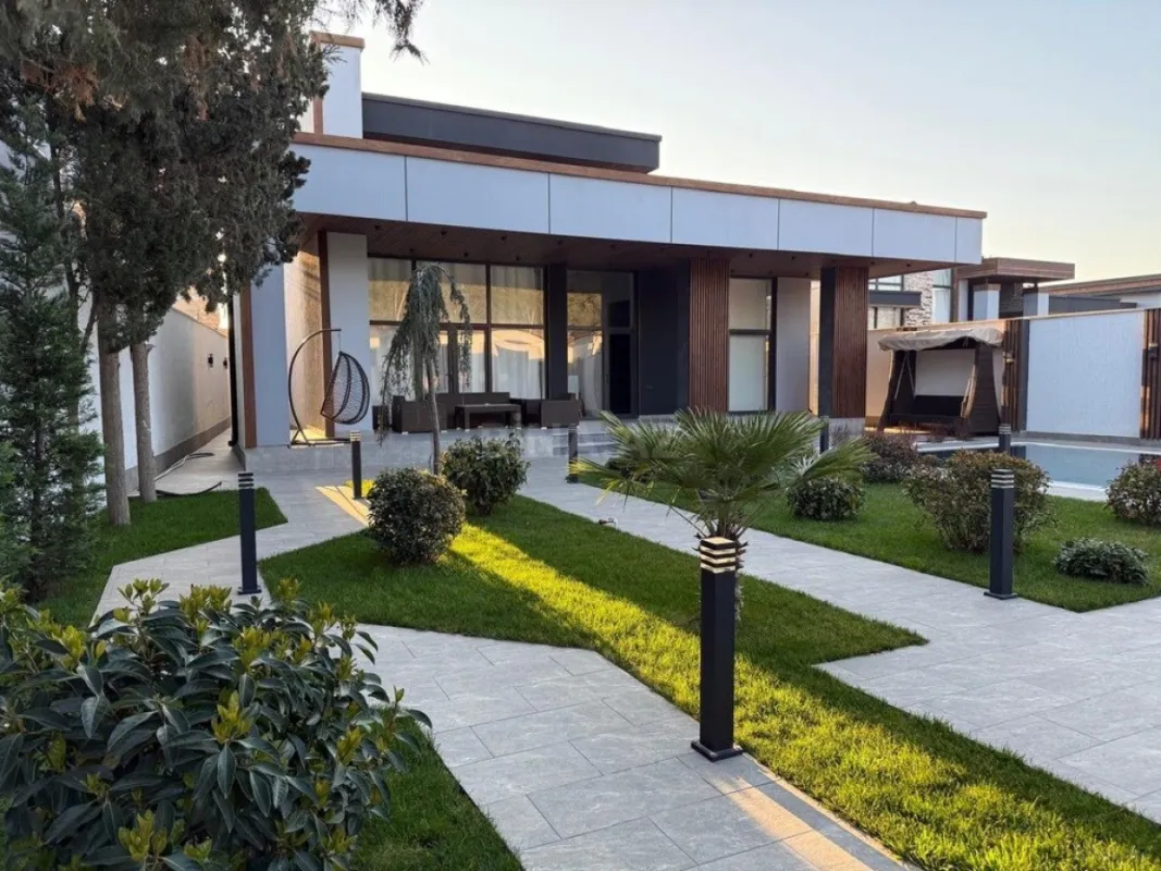 Kirayə verilir 5 otaqlı həyət evi 280 m²
