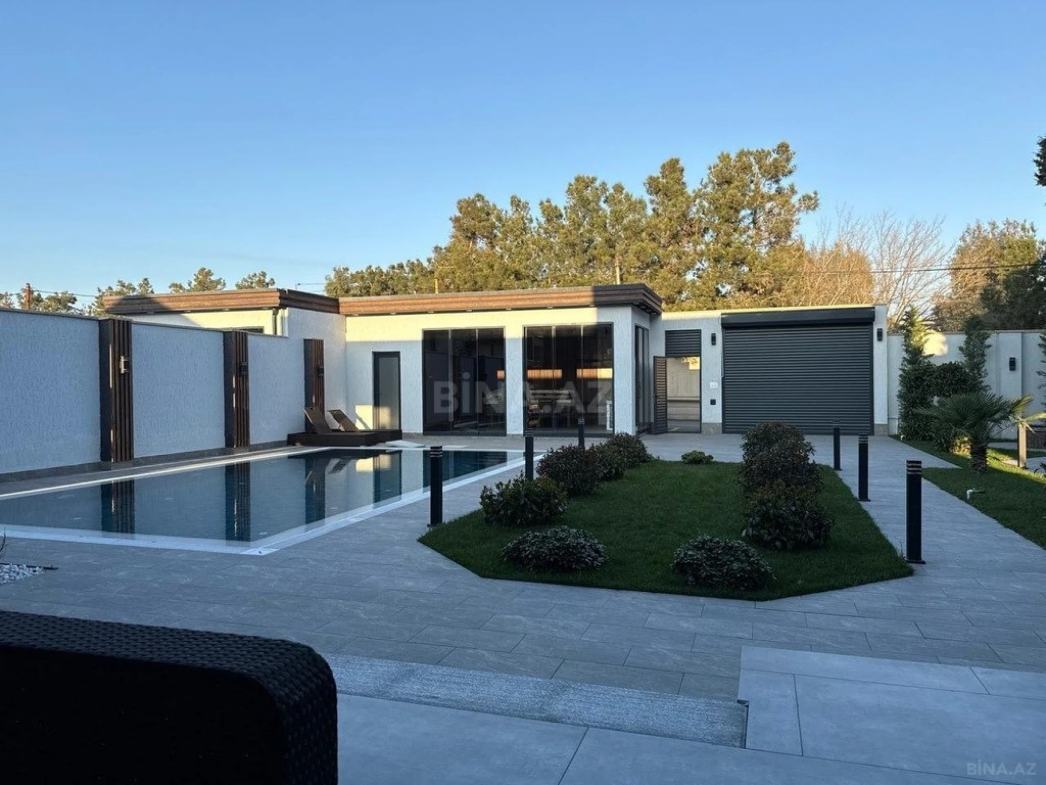 Kirayə verilir 5 otaqlı həyət evi 280 m²