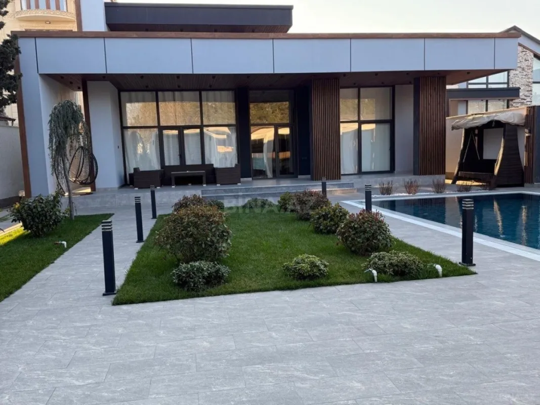 Kirayə verilir 5 otaqlı həyət evi 280 m²