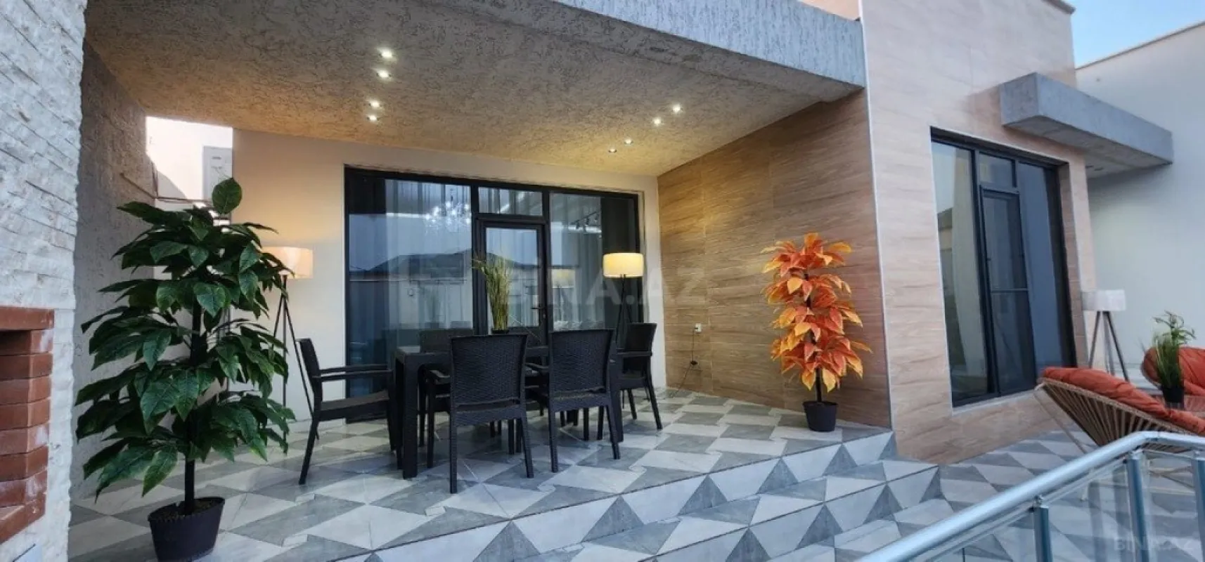 Kirayə verilir 4 otaqlı həyət evi 220 m²