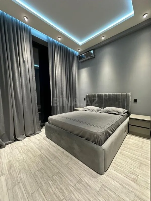 Kirayə verilir 5 otaqlı həyət evi 450 m²