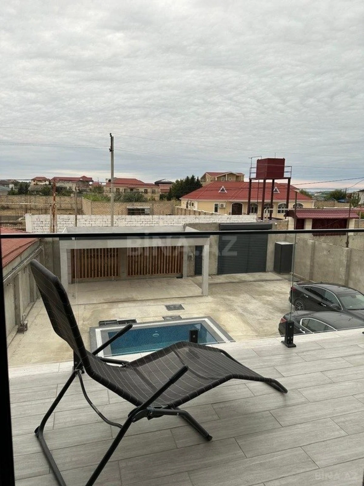 Kirayə verilir 5 otaqlı həyət evi 450 m²