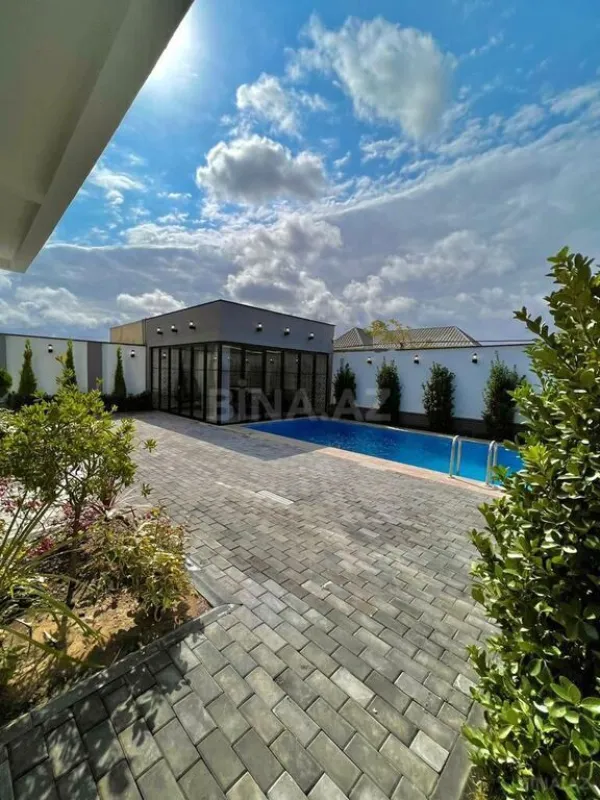 Kirayə verilir 4 otaqlı həyət evi 300 m²