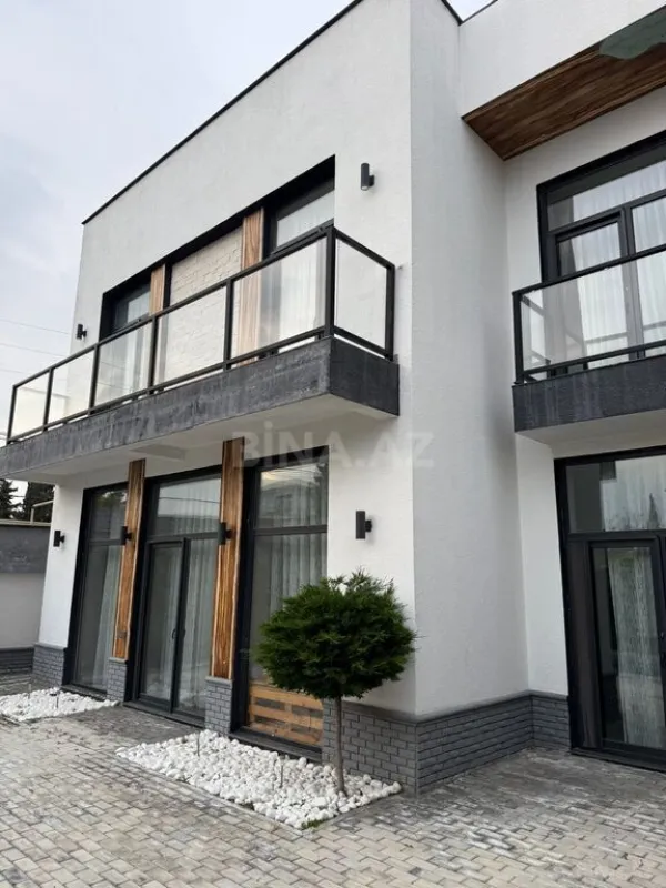 Kirayə verilir 4 otaqlı həyət evi 300 m²