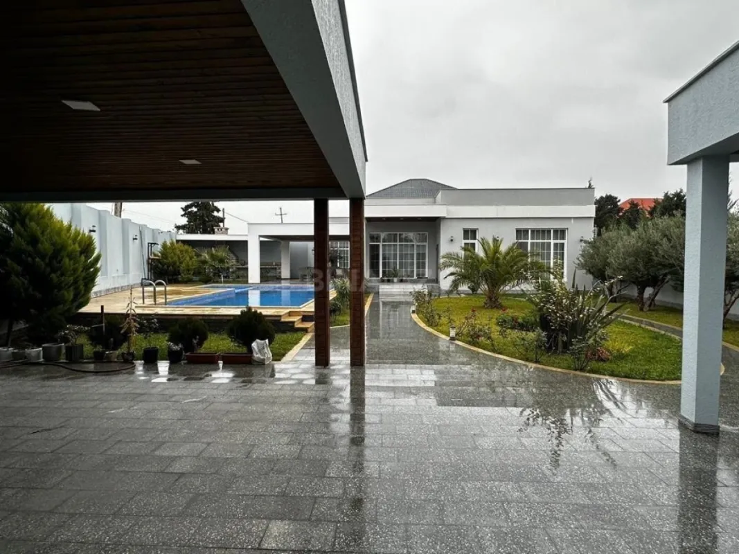 Kirayə verilir 5 otaqlı həyət evi 280 m²