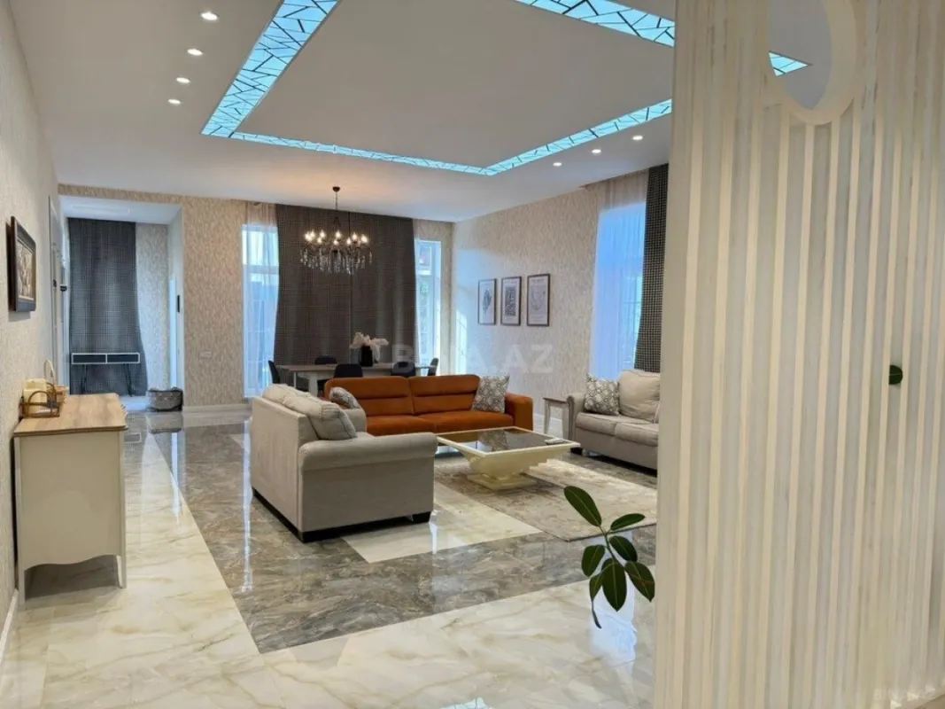 Kirayə verilir 5 otaqlı həyət evi 280 m²