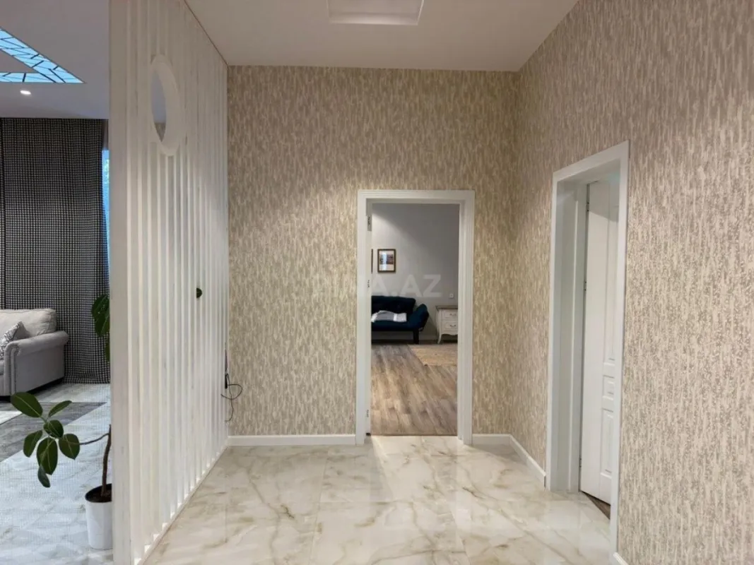 Kirayə verilir 5 otaqlı həyət evi 280 m²