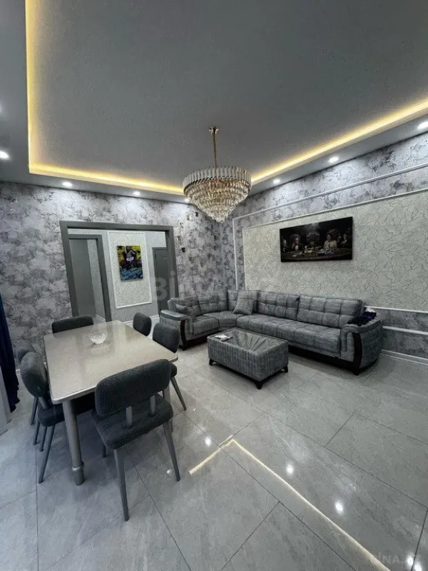 Kirayə verilir 4 otaqlı həyət evi 200 m²