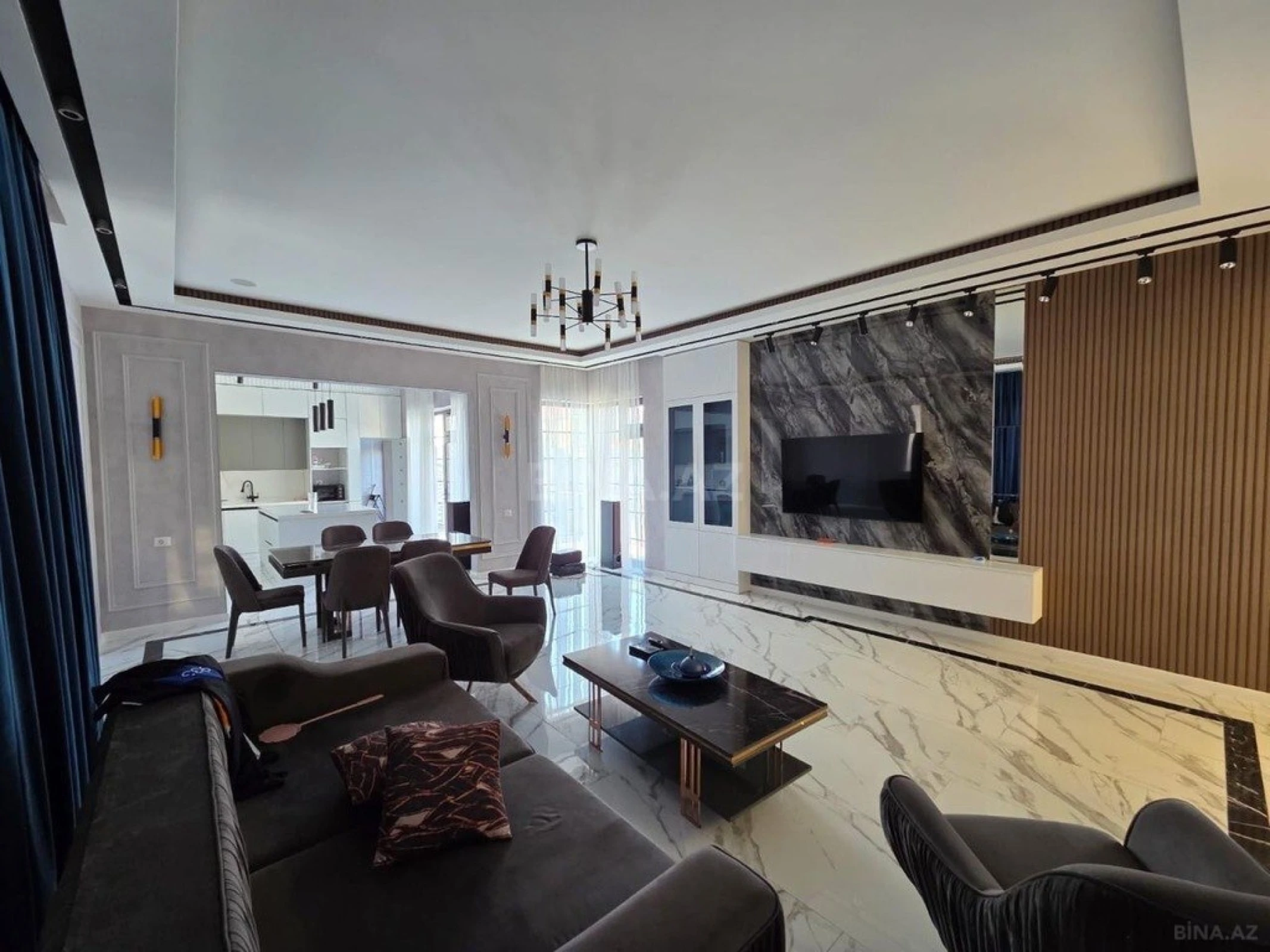 Kirayə verilir 5 otaqlı həyət evi 290 m²