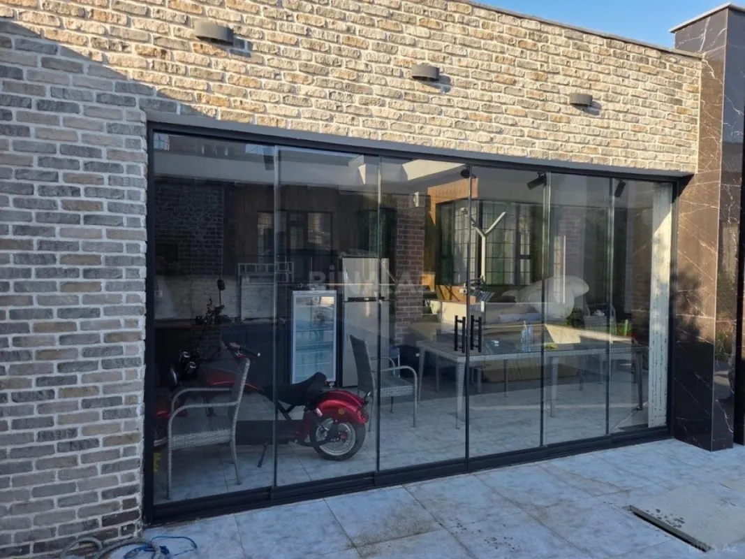 Kirayə verilir 5 otaqlı həyət evi 290 m²