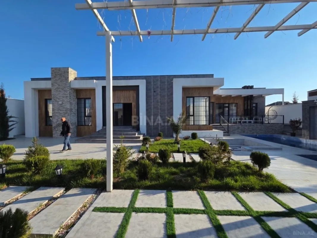 Kirayə verilir 5 otaqlı həyət evi 290 m²