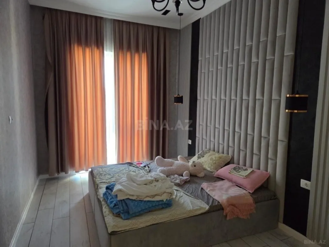 Kirayə verilir 5 otaqlı həyət evi 290 m²