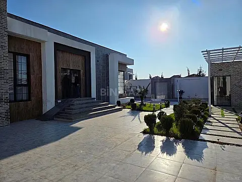 Kirayə verilir 5 otaqlı həyət evi 290 m²