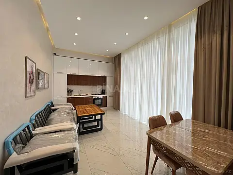 Kirayə verilir 4 otaqlı həyət evi 280 m²