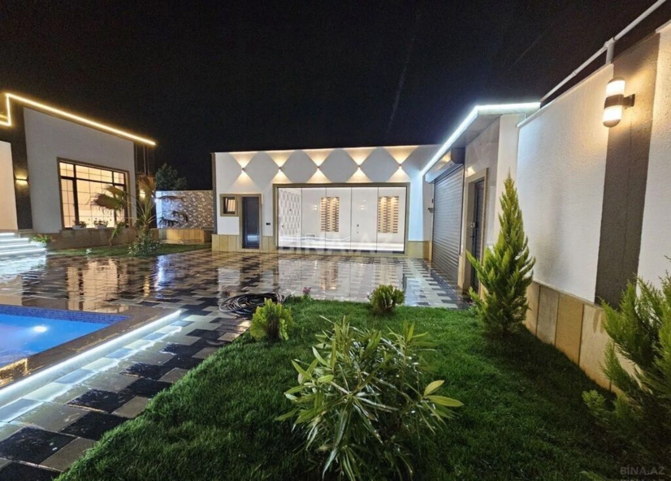 Kirayə verilir 4 otaqlı həyət evi 240 m²