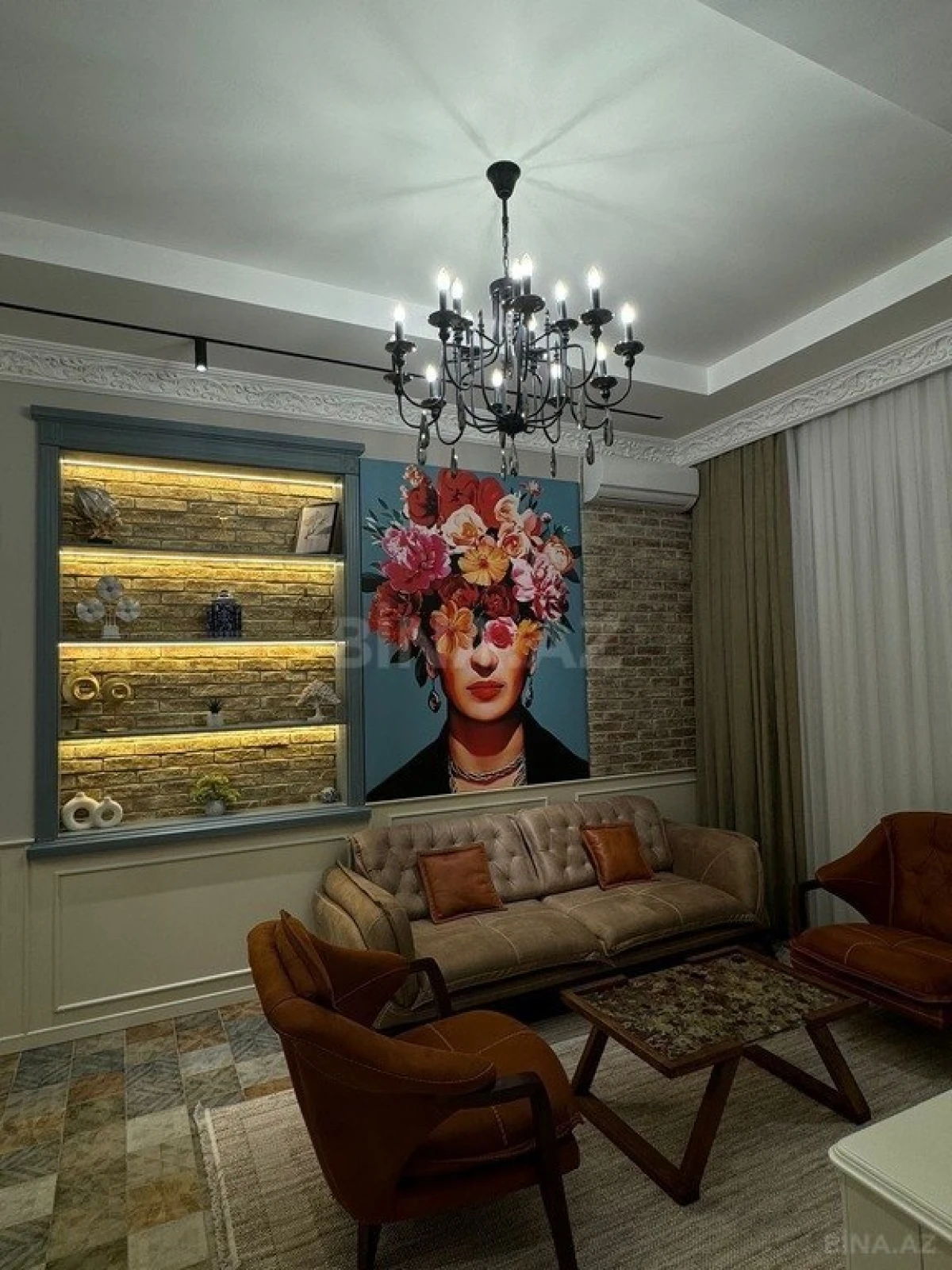 Kirayə verilir 4 otaqlı həyət evi 240 m²