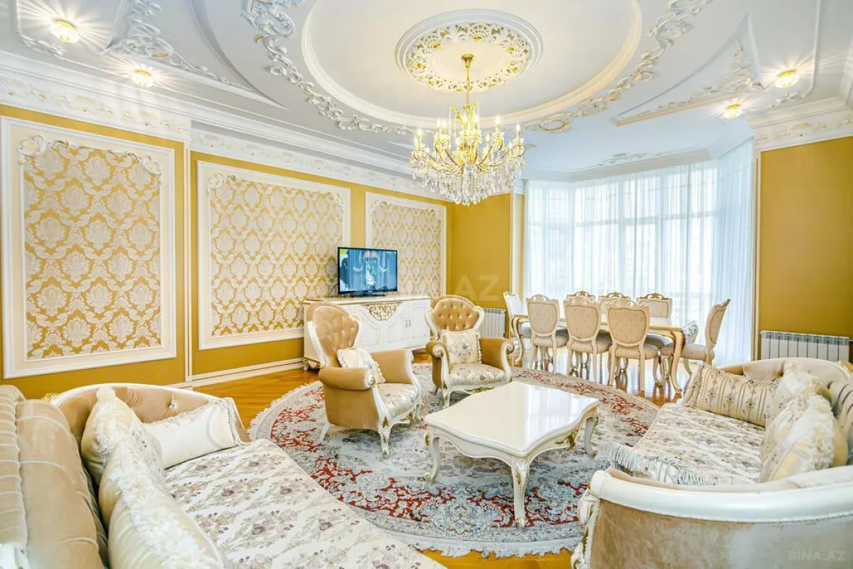 Kirayə verilir 3 otaqlı mənzil 180 m²