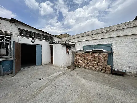 Satılır obyekt 328 m² — Bakı, Həzi Aslanov qəs. 328.00 m²