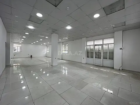 Satılır obyekt 328 m²