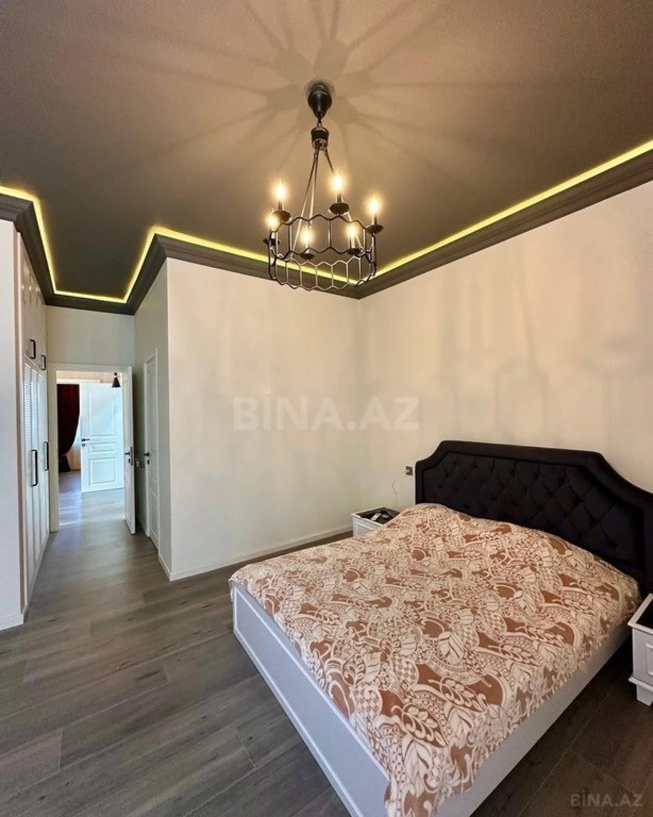Kirayə verilir 4 otaqlı həyət evi 250 m²