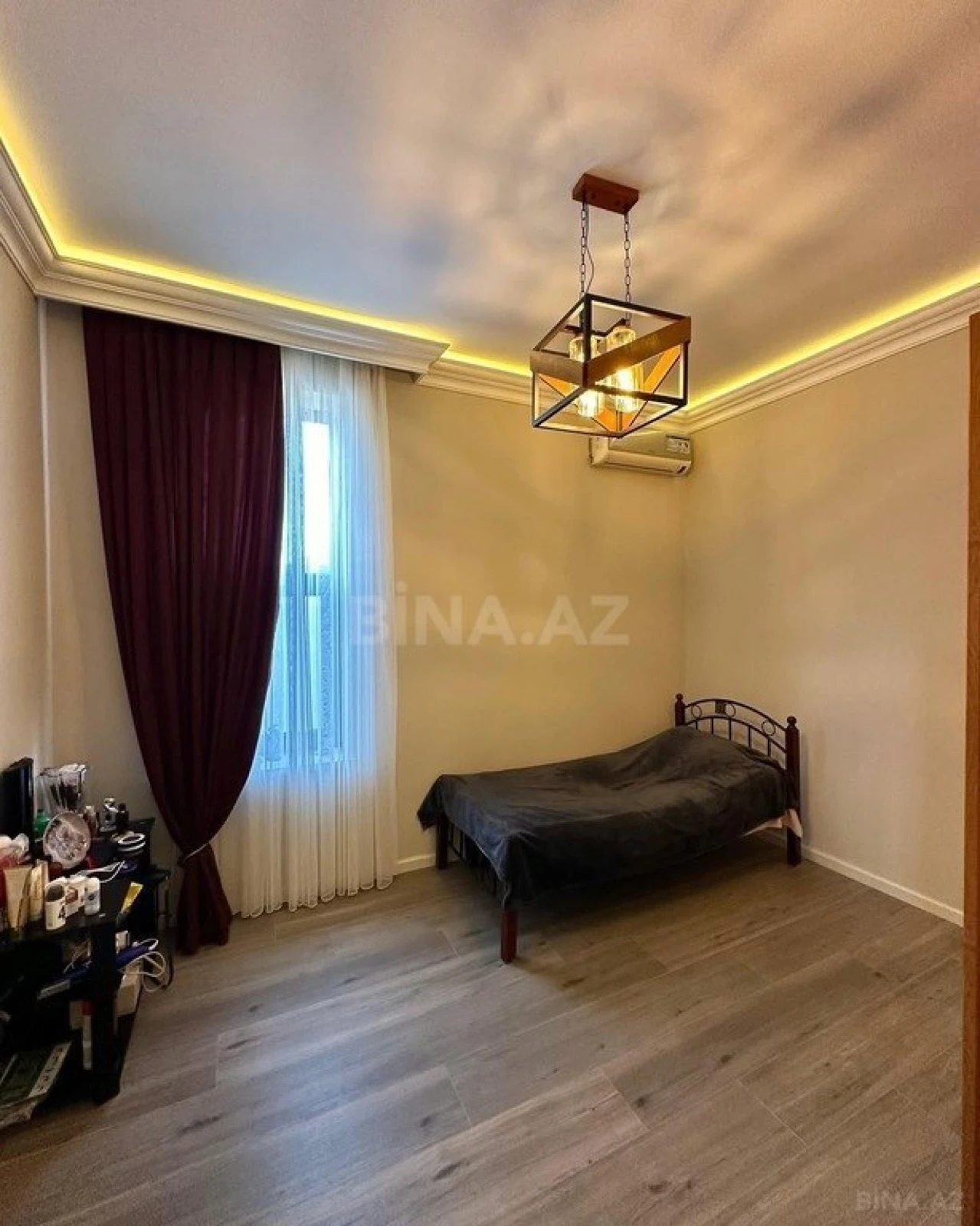 Kirayə verilir 4 otaqlı həyət evi 250 m²