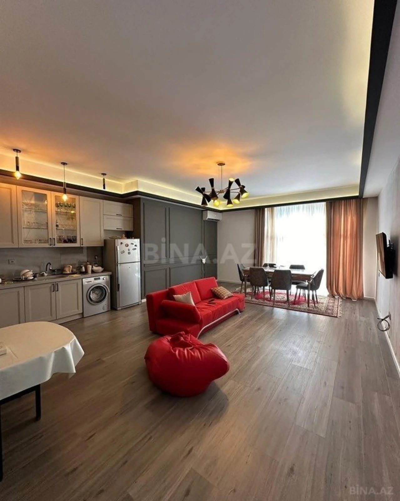 Kirayə verilir 4 otaqlı həyət evi 250 m²