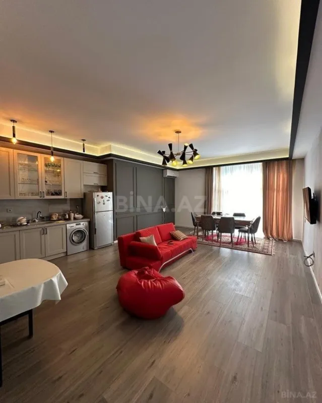Kirayə verilir 4 otaqlı həyət evi 250 m²