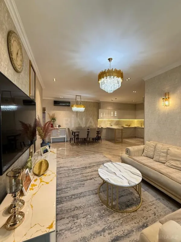 Satılır 3 otaqlı mənzil 107 m²