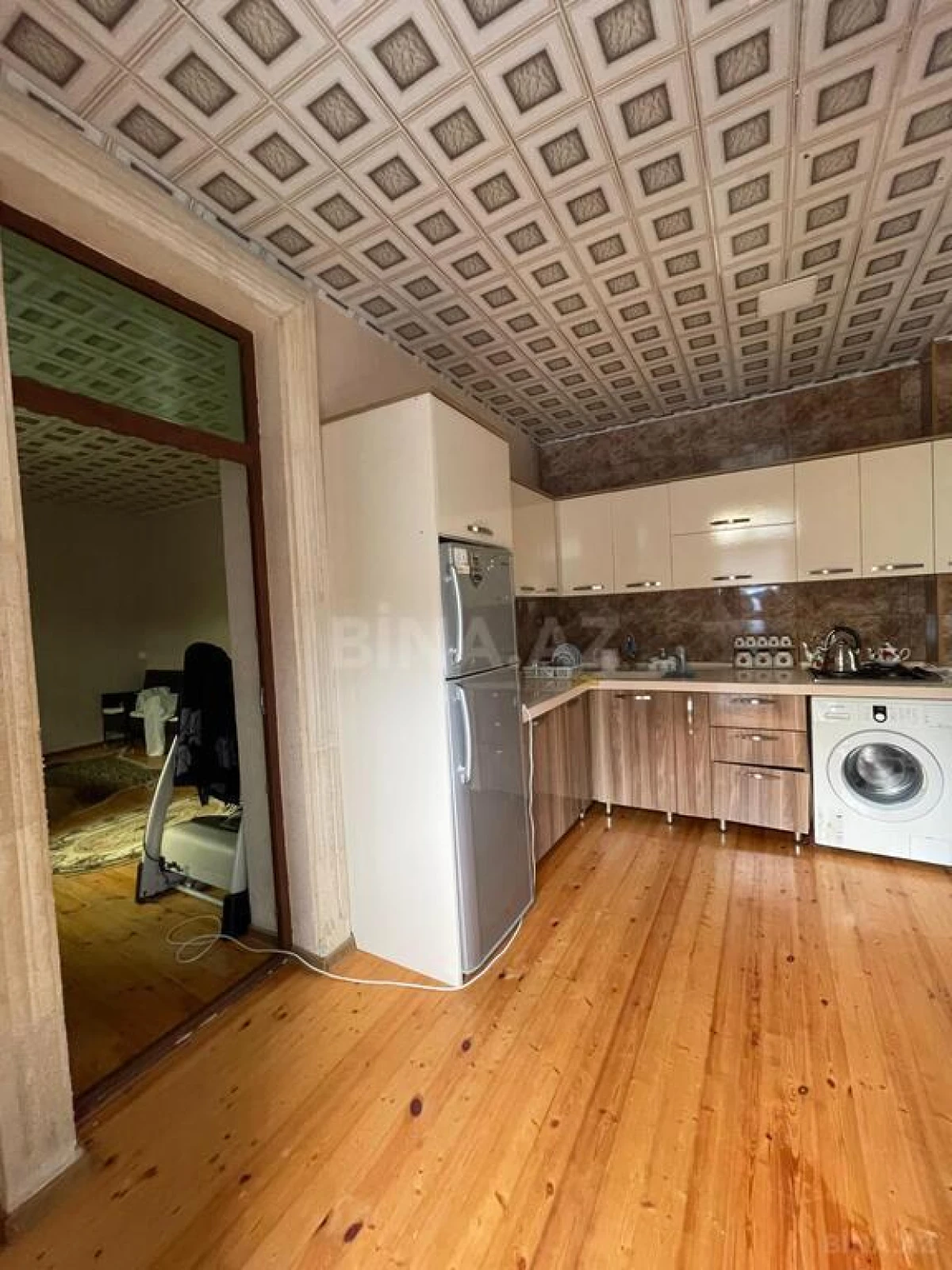Satılır 7 otaqlı həyət evi 556 m²