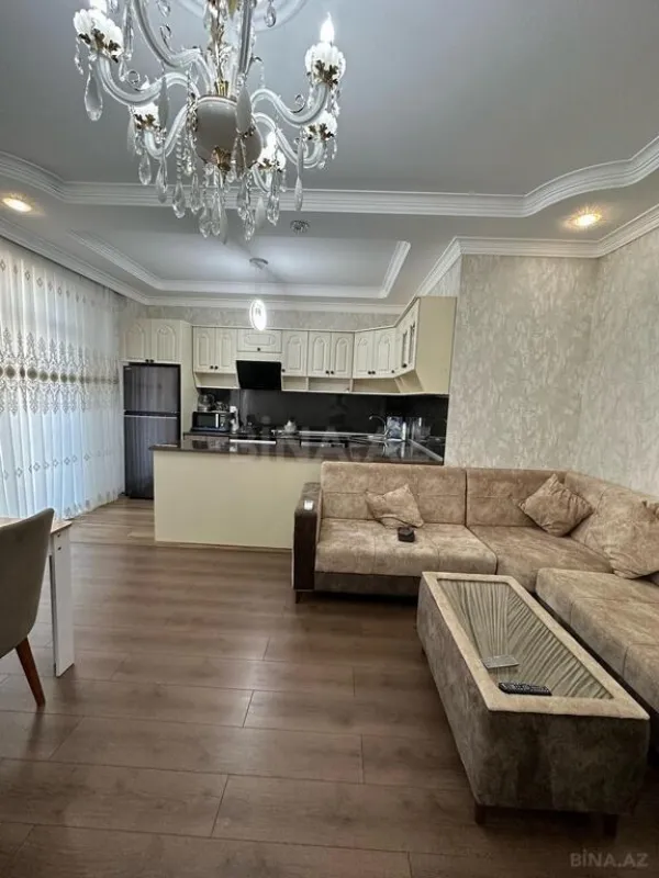 Kirayə verilir 3 otaqlı mənzil 97 m²