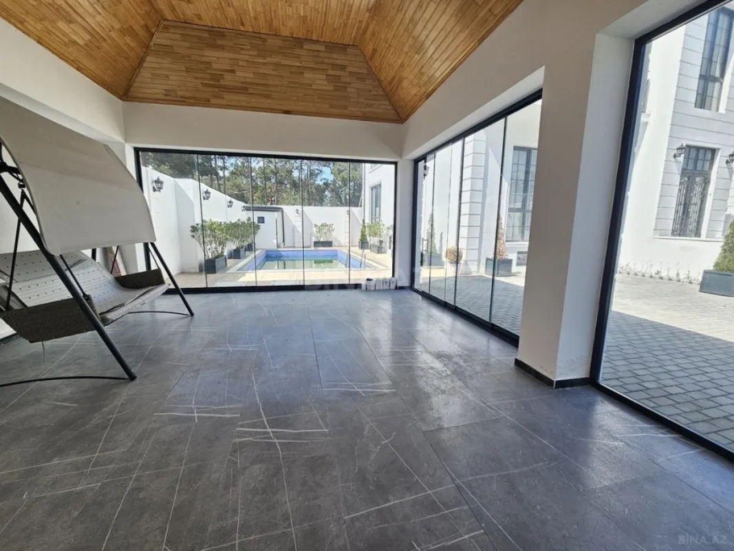 Satılır 5 otaqlı həyət evi 450 m²