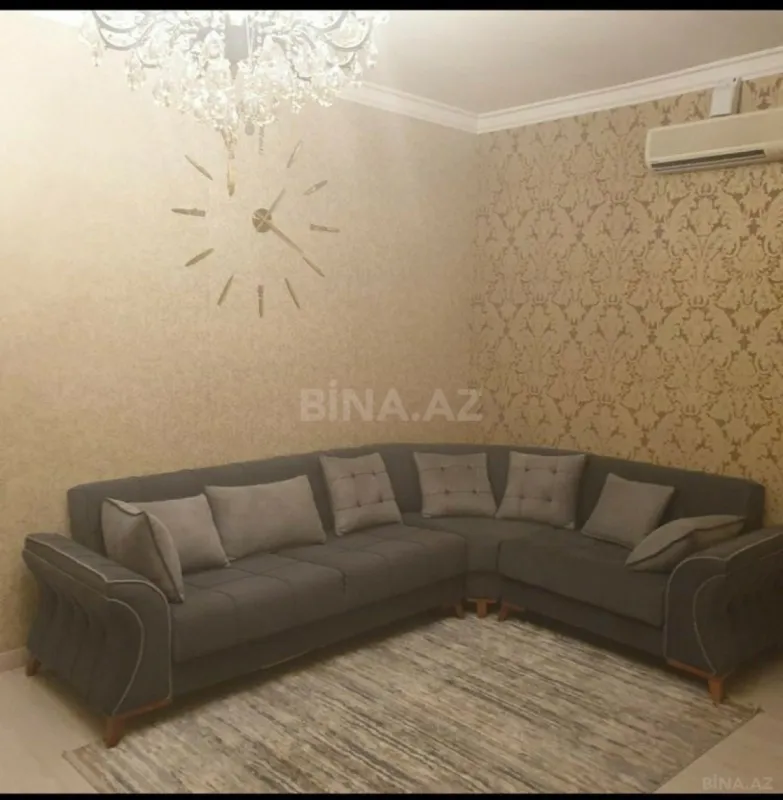 Satılır 7 otaqlı həyət evi 360 m²